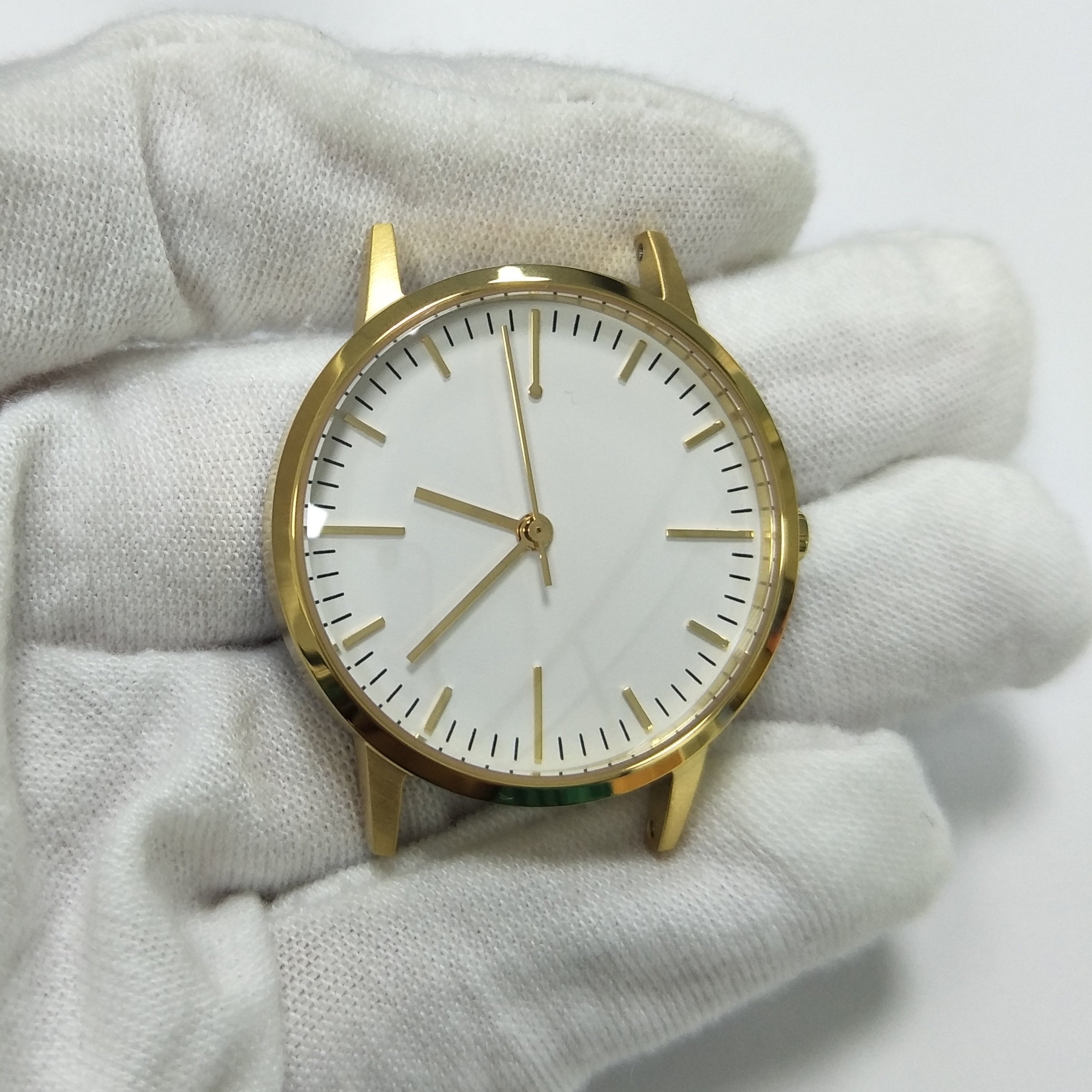 Casual Analog Wrist Watch Slim Modern Style